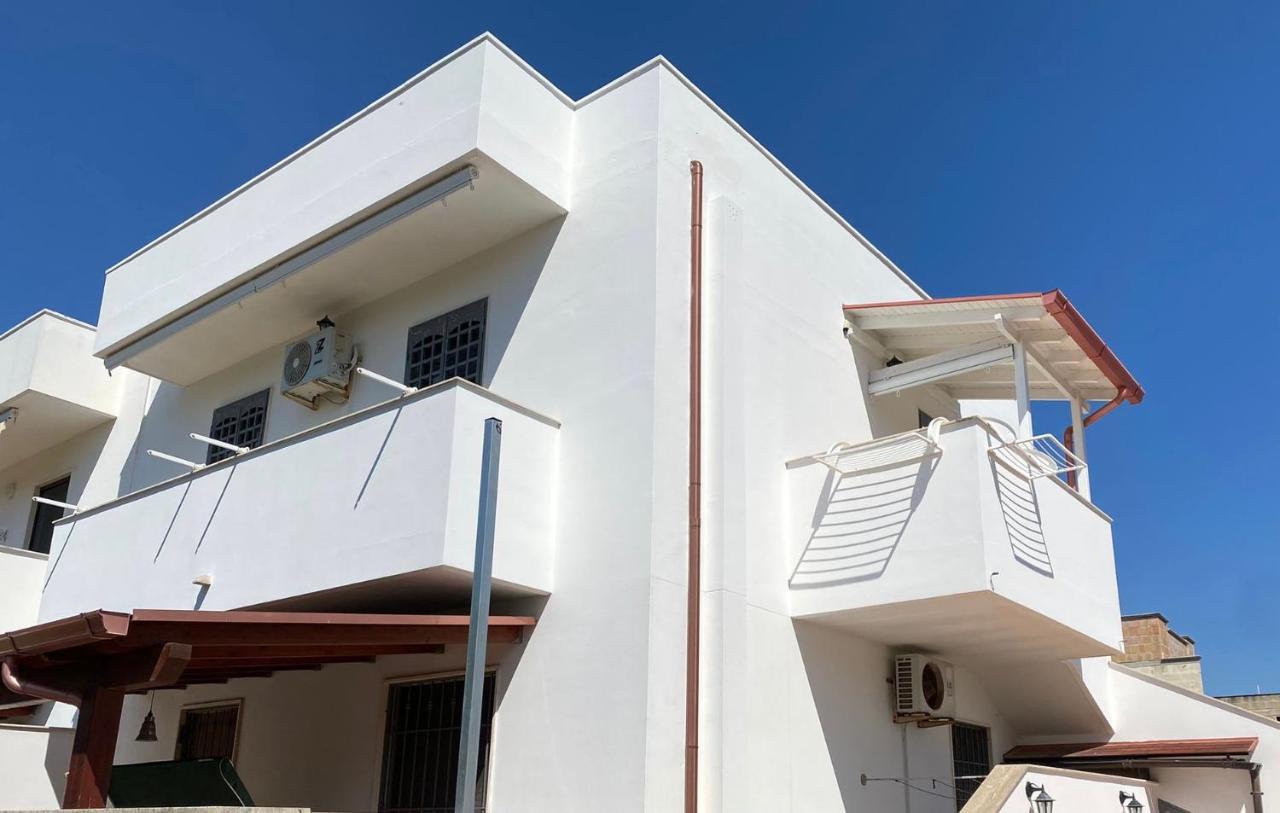 Casa Vacanze Lisa Торре-Ово Экстерьер фото